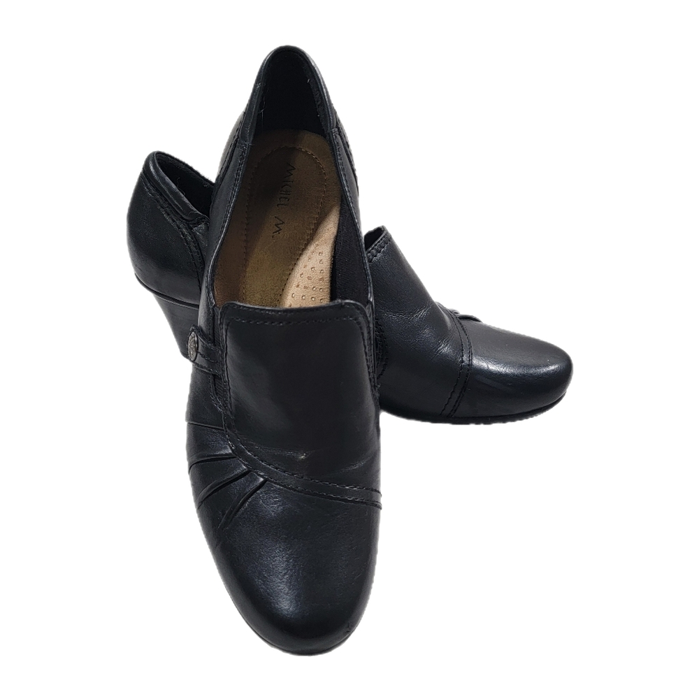 Woman's Shoes Michel M. All Occassions Black Leather Slip On Size 10 M